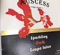 廠家定做 不干膠標(biāo)簽 彩色不干膠印刷 激凸紅酒不干膠 UV貼紙定制歡迎咨詢
